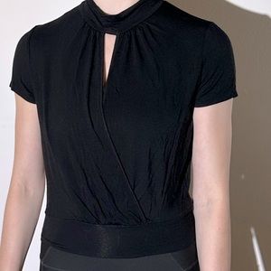 Black tshirt with front opening